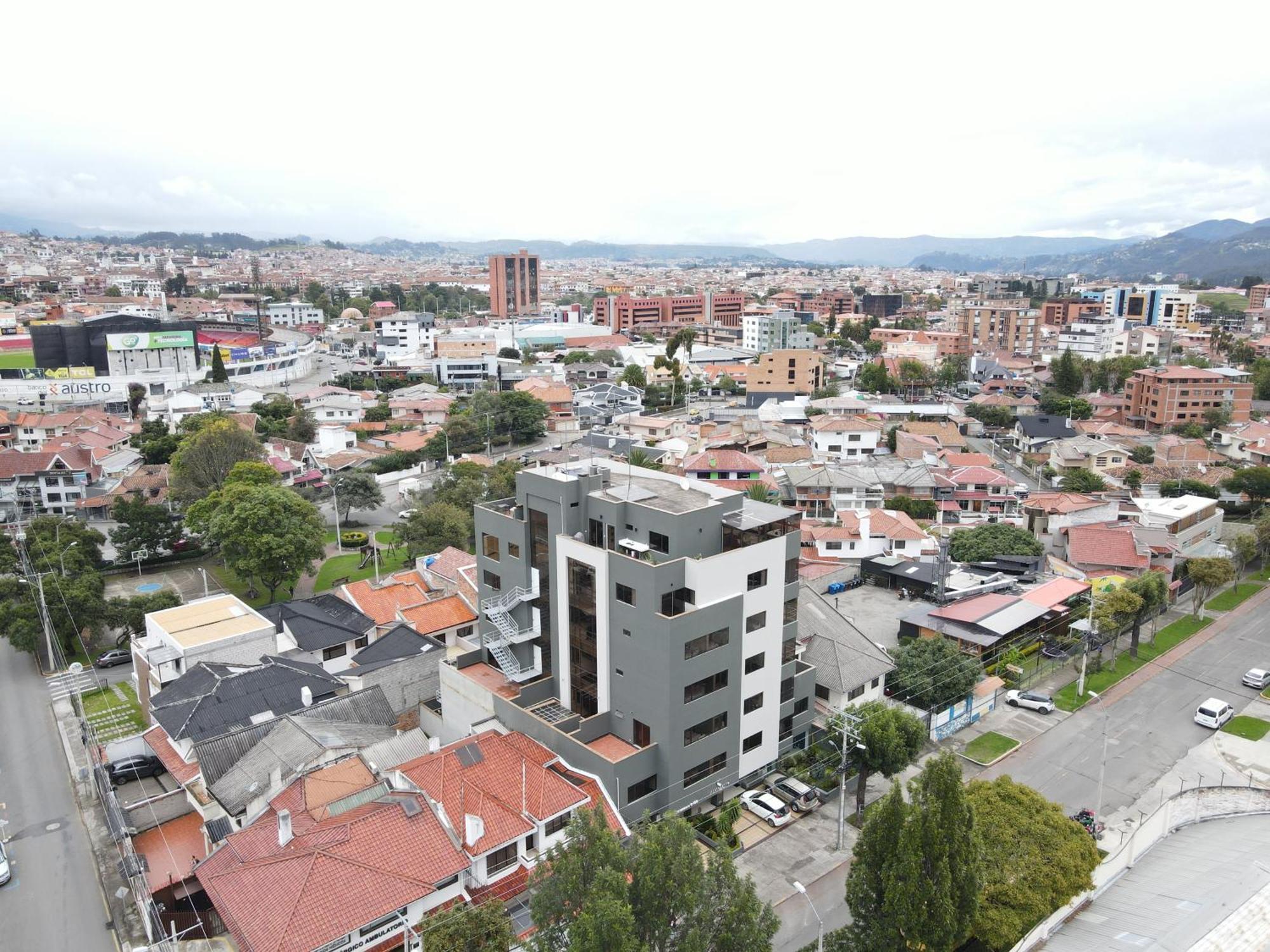 Gaviota Apartments & Suites Cuenca Exteriör bild